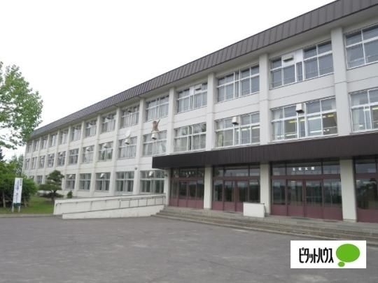 �y���Ӂz�@����s���L�˒��w�Z�F647m