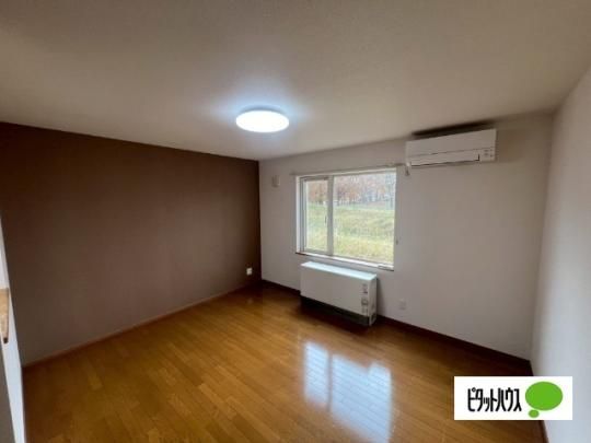 �y���̑��z�@���r���O