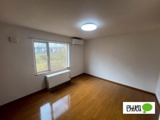 �y���̑��z�@���r���O