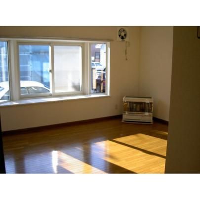 �y���̑��z�@���r���O