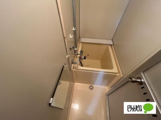 �y���̑��z�@�o�X�^�V�����[