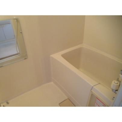 �y���̑��z�@�o�X�^�V�����[