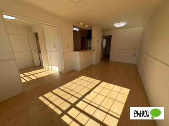 �y���̑��z�@���r���O