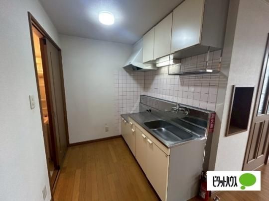 �y���̑��z�@�L�b�`��