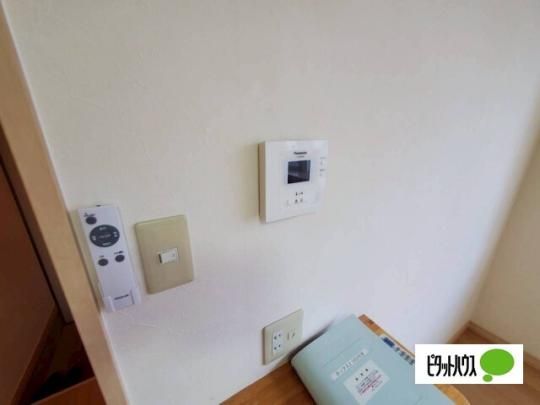 �y���̑��z�@�Z�L�����e�B