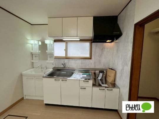�y���̑��z�@�L�b�`��