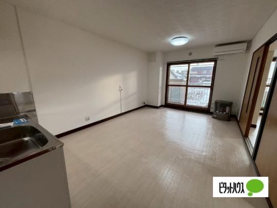 �y���̑��z�@���r���O