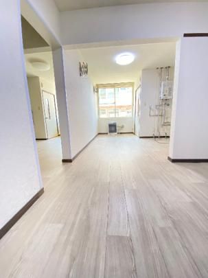 �y���̑��z�@���r���O