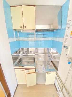 �y���̑��z�@�L�b�`��