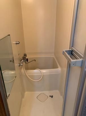 �y���̑��z�@�o�X�^�V�����[