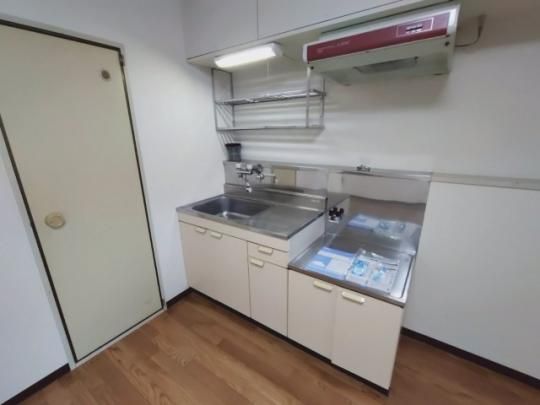 �y���̑��z�@�L�b�`��