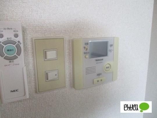 �y���̑��z�@�Z�L�����e�B