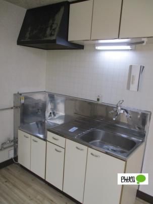 �y���̑��z�@�L�b�`��