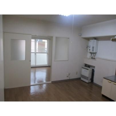 �y���̑��z�@���r���O