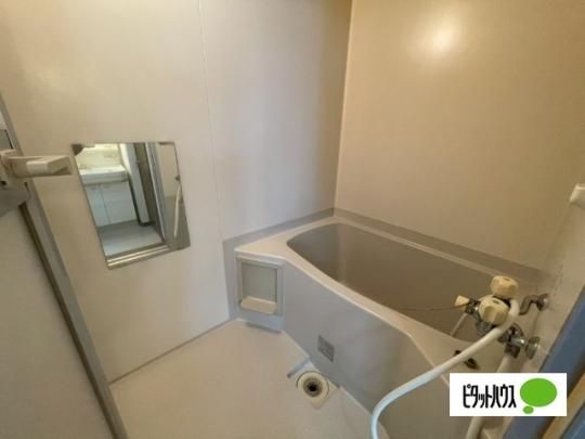 �y���̑��z�@�o�X�^�V�����[