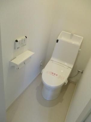 �y���̑��z�@�g�C��