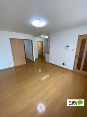 �y���̑��z�@���r���O