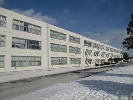 �y���Ӂz�@���X�����ؖ쓌���w�Z�F1049m