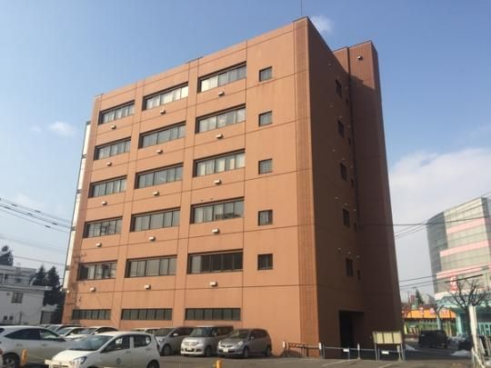 ��Q�������r��