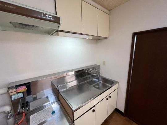 �y���̑��z�@�L�b�`��