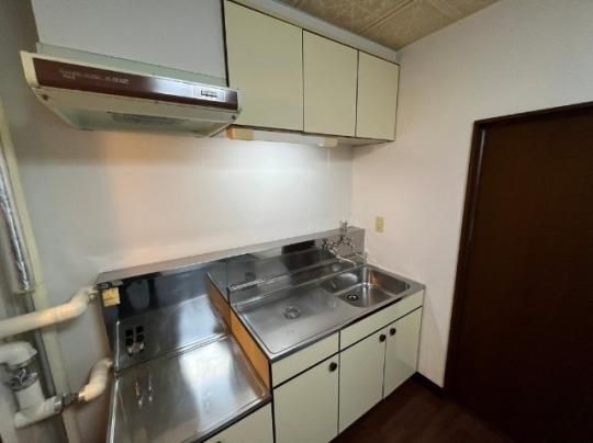 �y���̑��z�@�L�b�`��