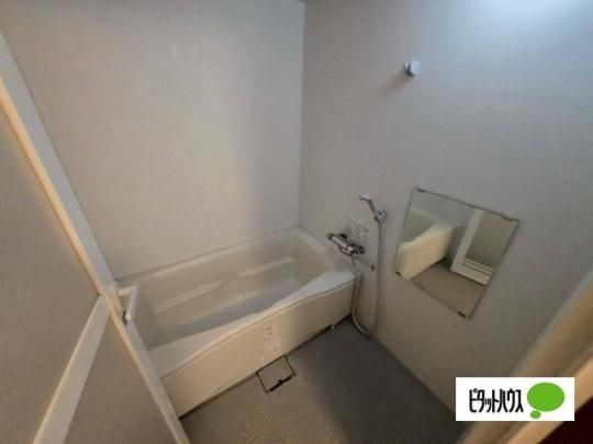 �y���̑��z�@�o�X�^�V�����[