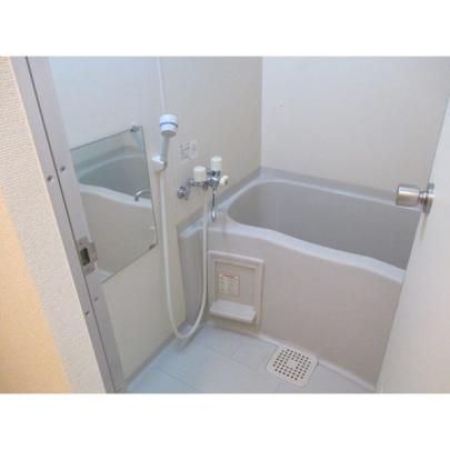 �y���̑��z�@�o�X�^�V�����[