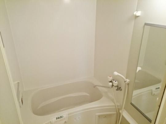 �y���̑��z�@�o�X�^�V�����[