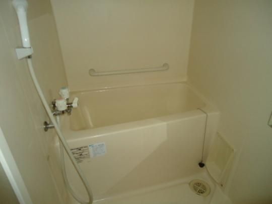 �y���̑��z�@�o�X�^�V�����[