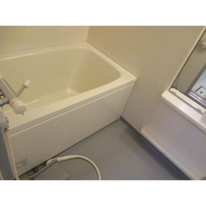 �y���̑��z�@�o�X�^�V�����[