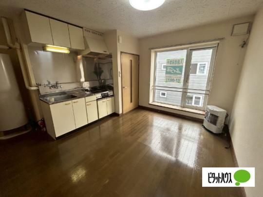 �y���̑��z�@���r���O