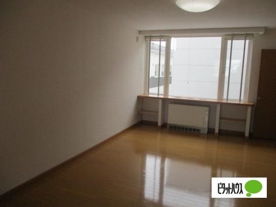 �y���̑��z�@���r���O