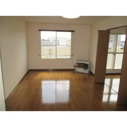 �y���̑��z�@���r���O