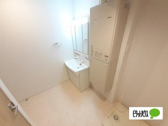�y���̑��z�@�g�C��