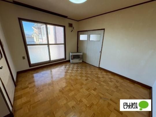 �y���̑��z�@���r���O