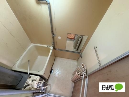 �y���̑��z�@�o�X�^�V�����[