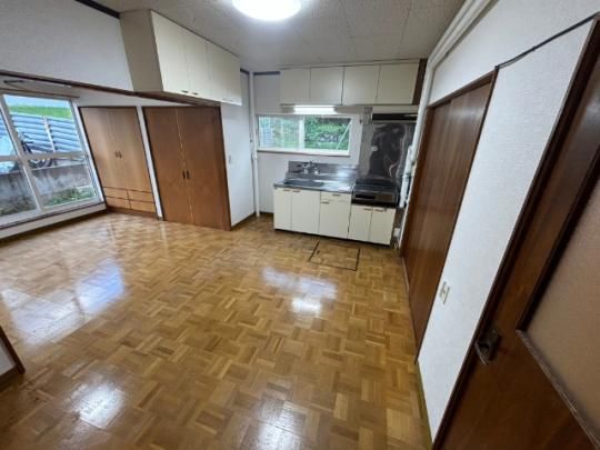 �y���̑��z�@���r���O