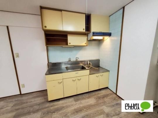 �y���̑��z�@�L�b�`��