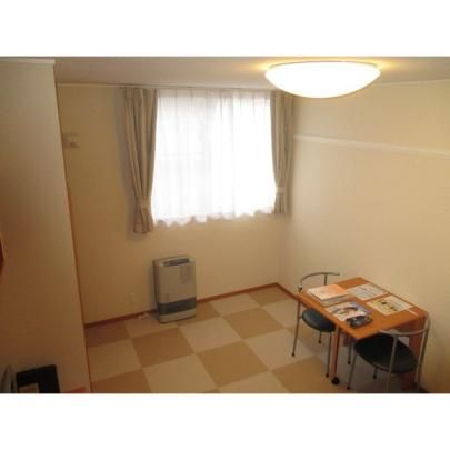 �y���̑��z�@���r���O