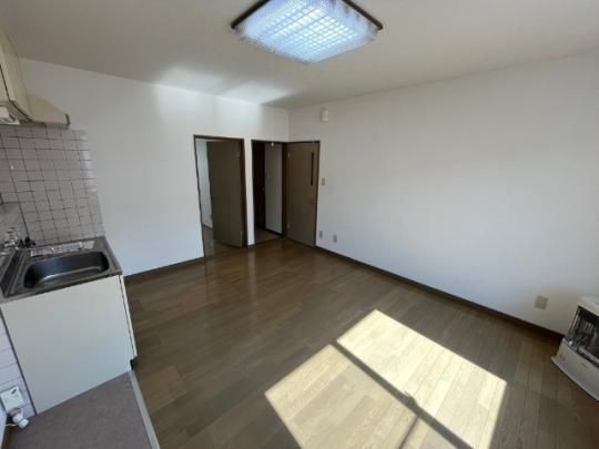 �y���̑��z�@���r���O