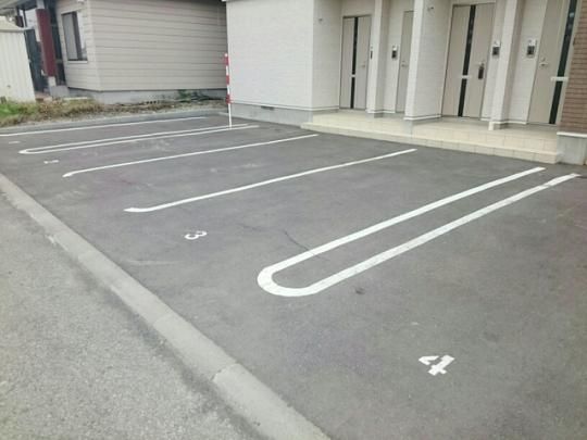 �y���̑��z�@���ԏ�