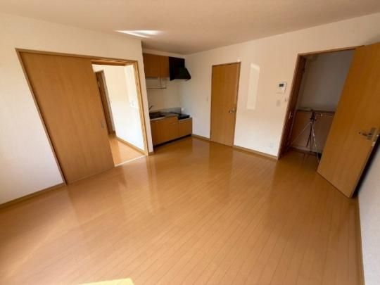 �y���̑��z�@���r���O