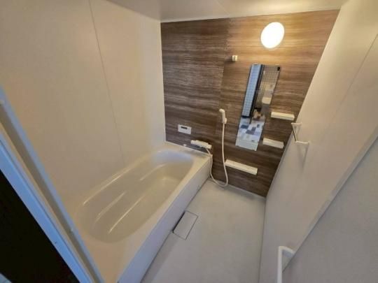 �y���̑��z�@�o�X�^�V�����[