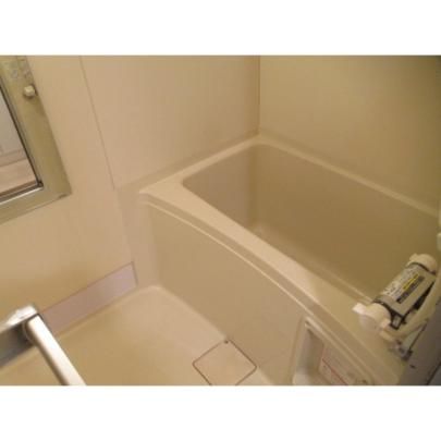 �y���̑��z�@�o�X�^�V�����[