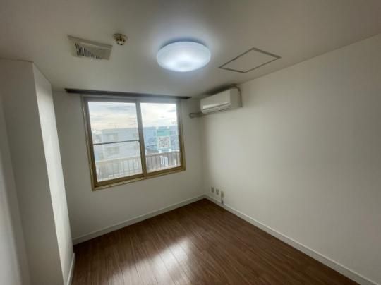 �y���̑��z�@���r���O