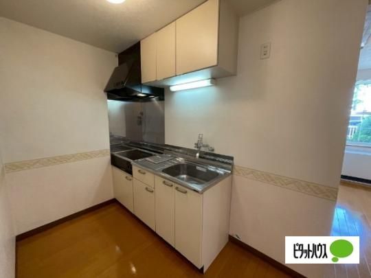 �y���̑��z�@�L�b�`��