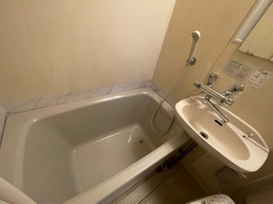 �y���̑��z�@�o�X�^�V�����[