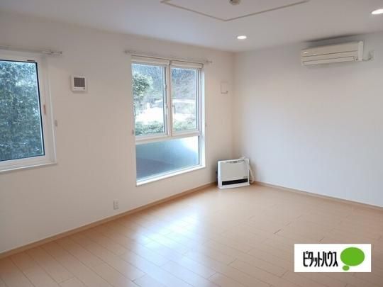 �y���̑��z�@���r���O