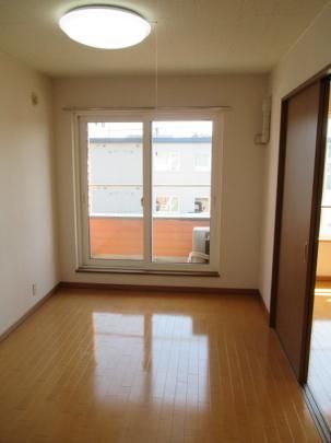 �y���̑��z�@���̑������E�X�y�[�X