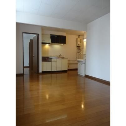 �y���̑��z�@���r���O